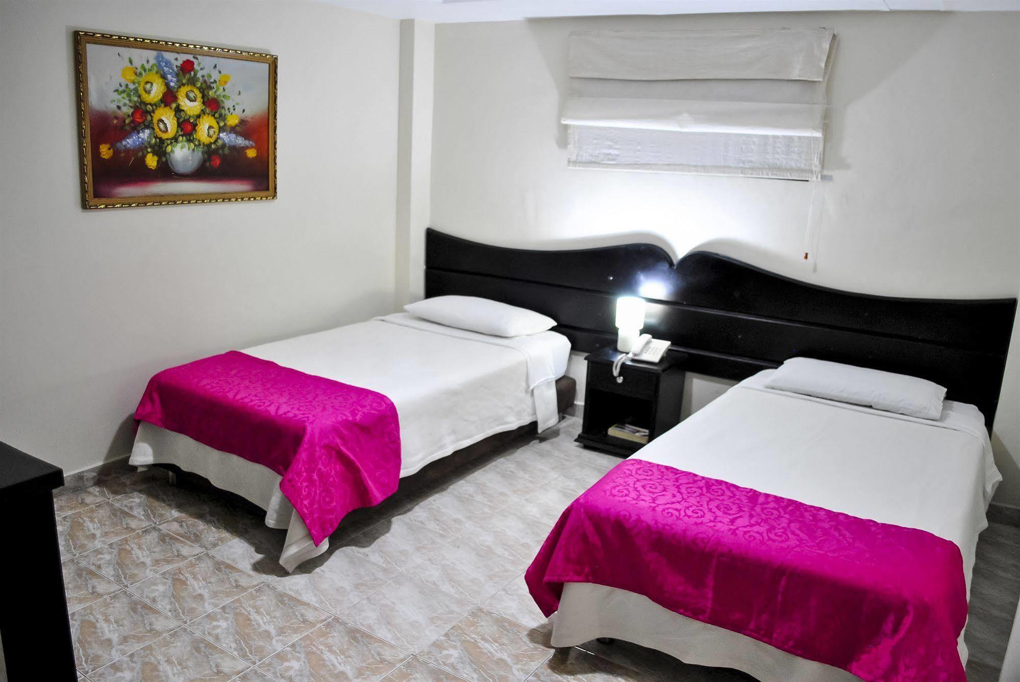 Hotel Rivera Del Mar Barranquilla  Exterior photo